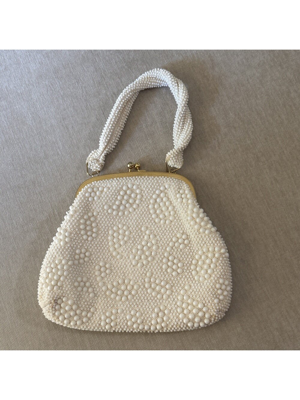 Vintage IWhite Beaded Kiss Clasp Purse Textured Beads Hong Kong Hand Made